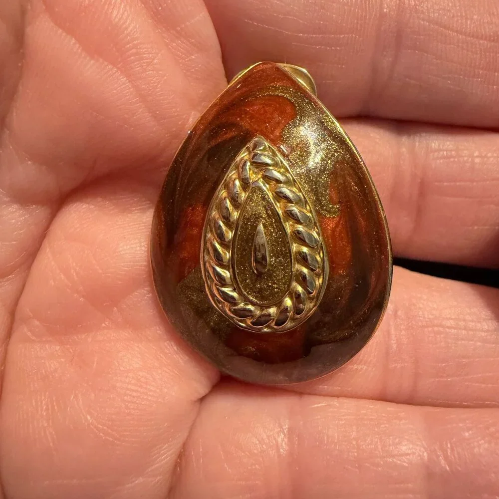 VTG pear shape enamel clip on earrings rust gold Made USA glittery 1.25